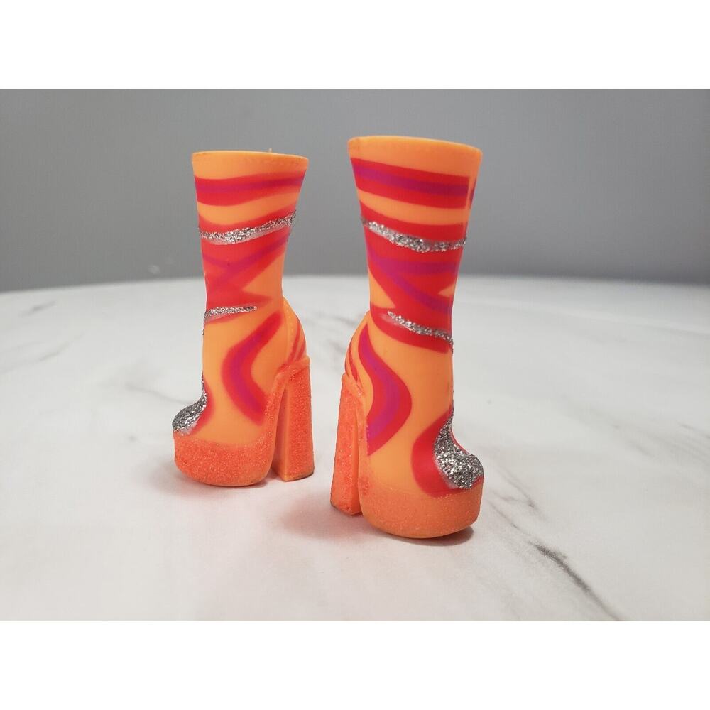 LOL Surprise Major Lady Fashion Doll Dance Funky 70's style Boots